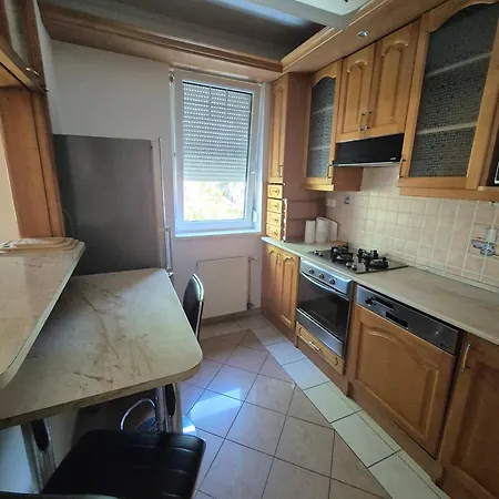 Appartement Mathias, A Spacious 2-bedroom With 2 Bathrooms Private Parking *